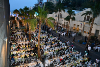 فيديو: مئات الأطفال وذويهم يشاركون في الافطار الجماعي السنوي بميناء يافا